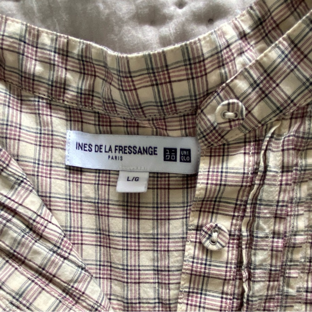 Uniqlo 100% Cotton Classic Beige Plaid Button-Up Shirt with Mauve & Navy Stripes - Picture 6 of 12